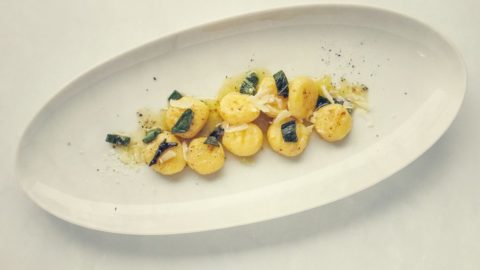 Gnocchi mit Salbeibutter und Parmesan