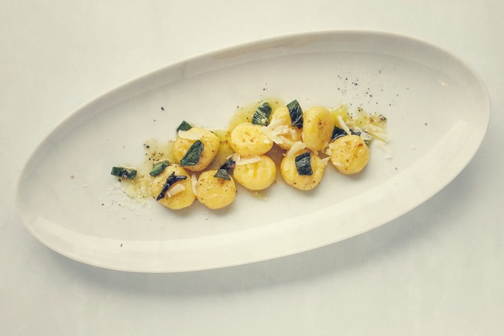 Gnocchi mit Salbeibutter und Parmesan