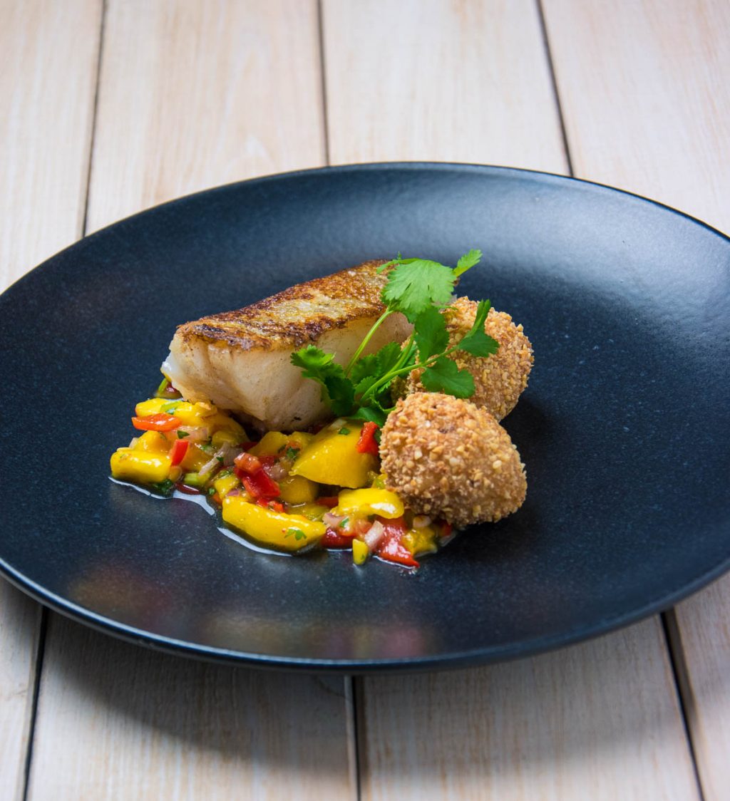 Skrei mit Nussrisotto &amp; Mango Paprika Salsa