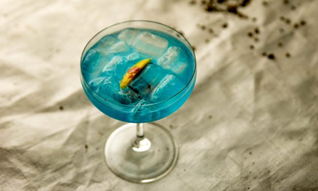 The Shallows – Gin Cocktail mit Biss und 80er Jahre Charme